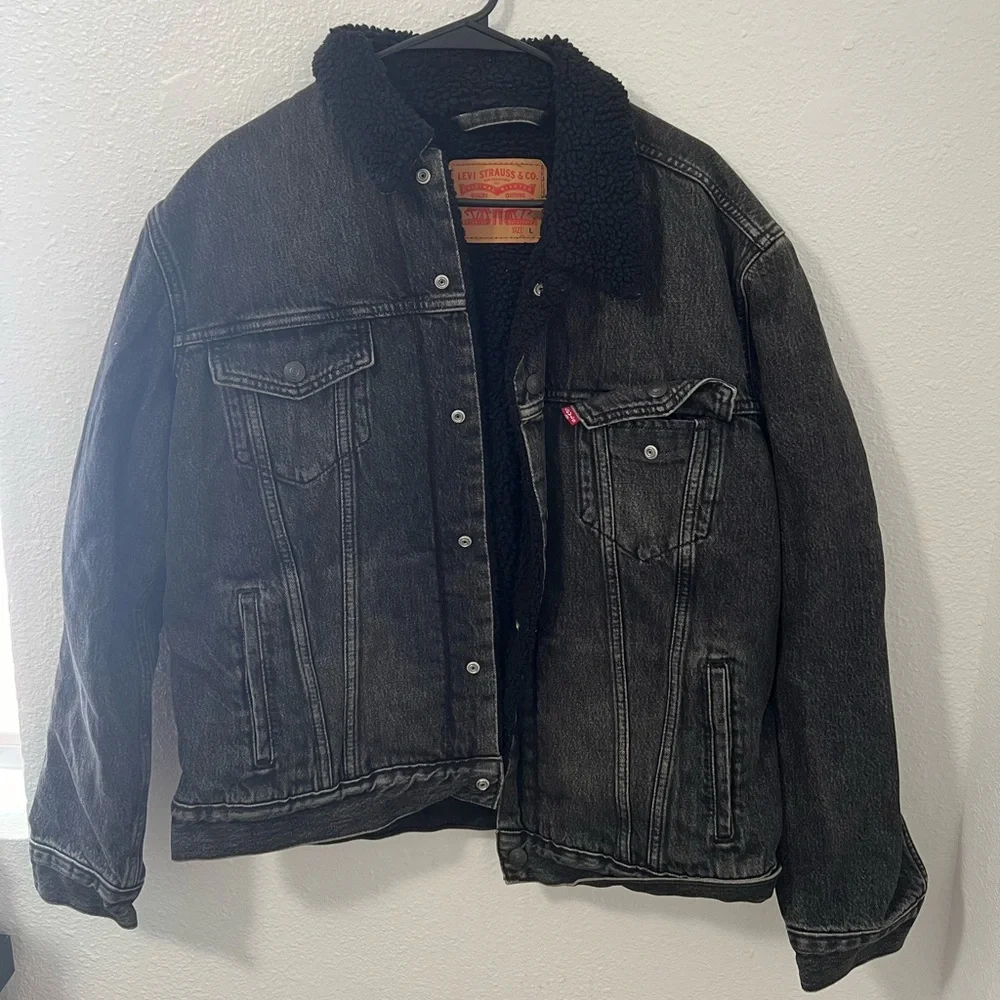 Jacket - Picture 1 of 3